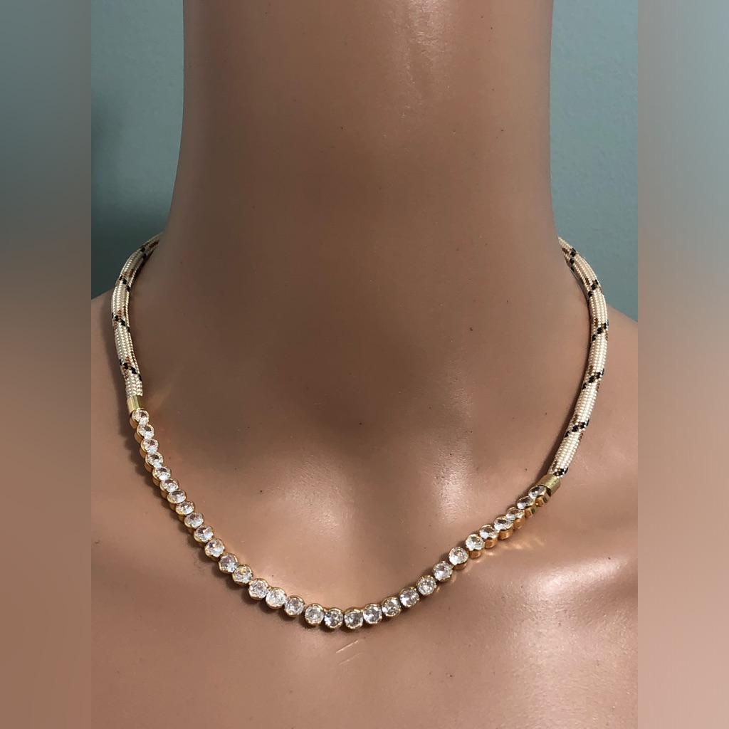Anthropologie Serafina Necklace Gold Tone